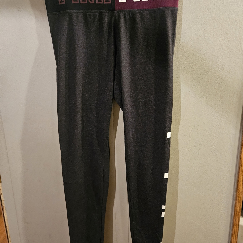 PINK Victoria's Secret Black and Burgundy Leggings